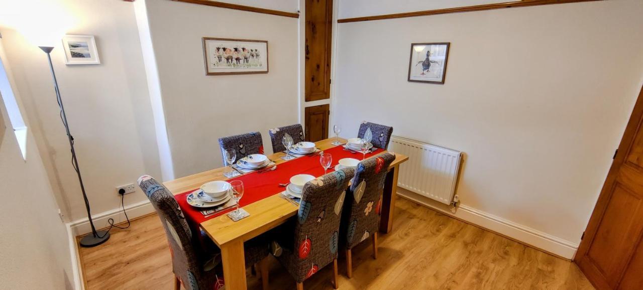 Rhubarb Terrace On The Coast - Sleeps 1-6 Vila Colwyn Bay Exterior foto